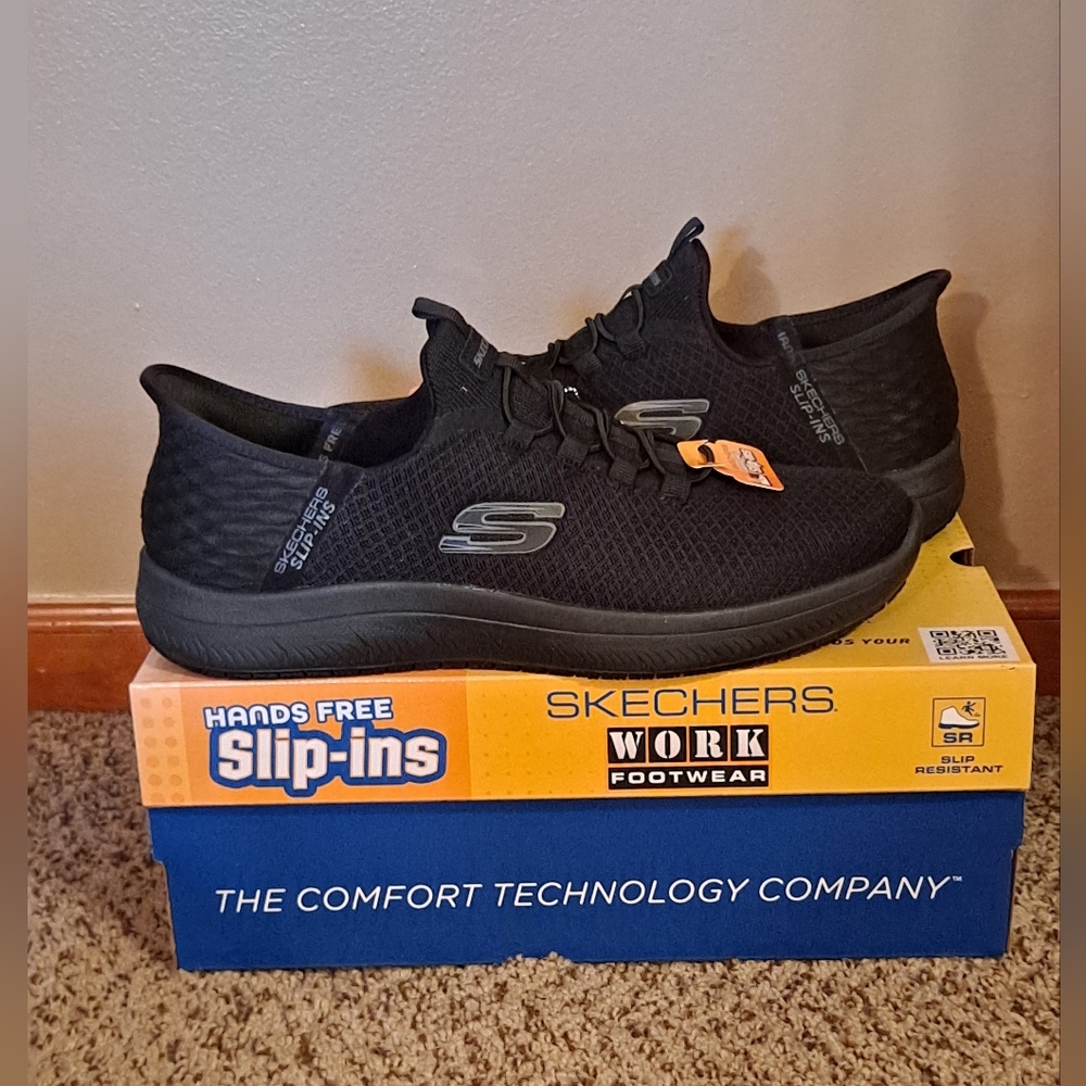 Skechers Summits SR EH Hands Free Slip In Men's Shoes Size 9.5 - Picture 2 of 9